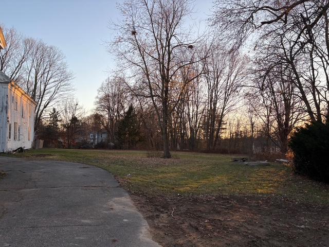 Building Photo - 35 Grant St