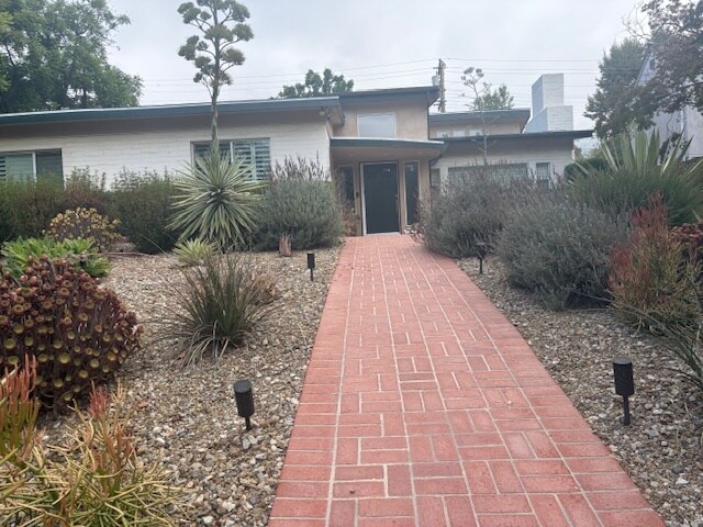 Primary Photo - 1319 Flanders Rd