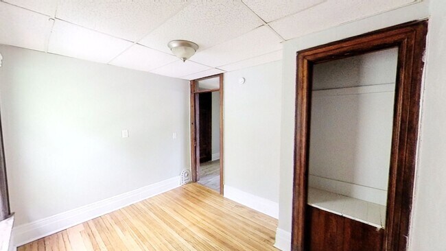 Building Photo - 283 Pearl St