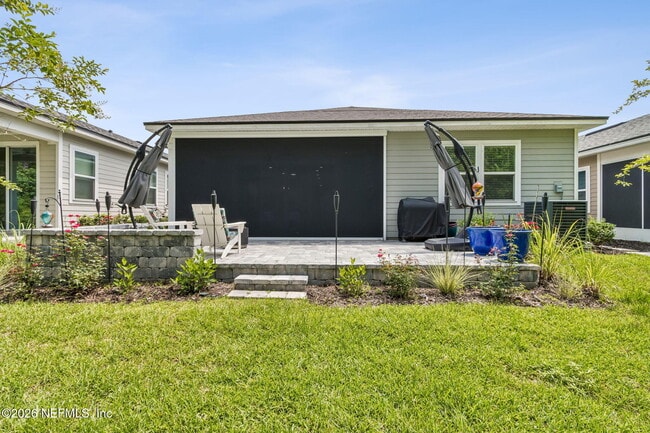 Building Photo - 75573 Blackbird Dr