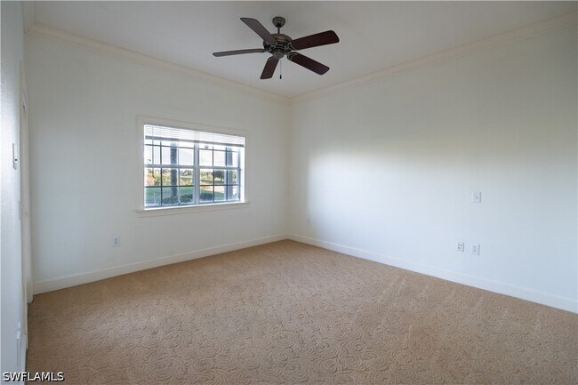 Building Photo - 1362 Centre Ct Ridge Dr