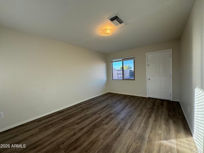 Building Photo - 7508 E Holly St