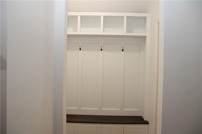 Building Photo - 1322 Loowit Falls Way