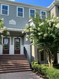 Building Photo - 525 Lanark Ct