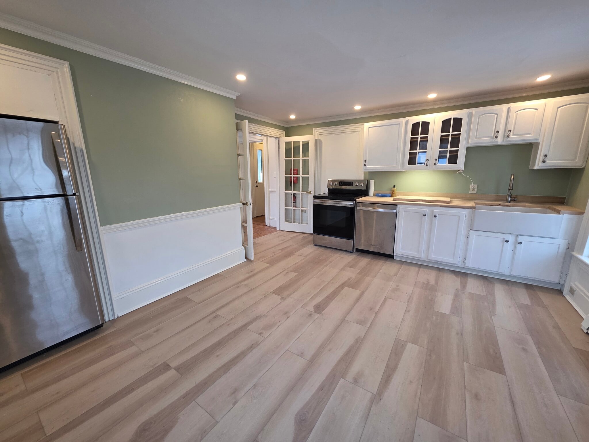 Building Photo - 21 Cleaves St