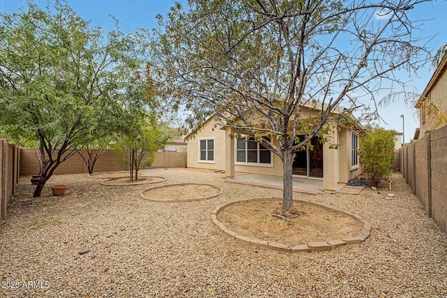 Building Photo - 15109 W Desert Mirage Dr