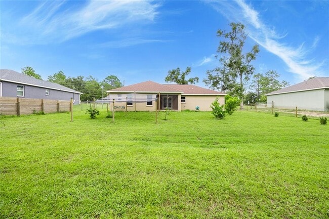 Building Photo - 7488 SW 204th Ave