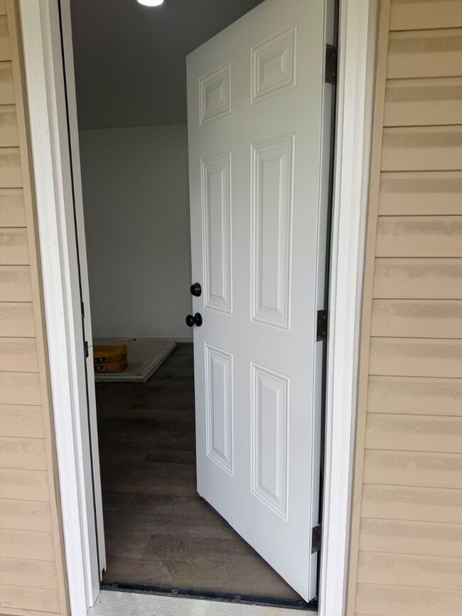 Building Photo - 1012 Northside Terrace