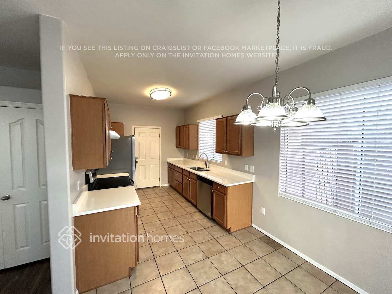 Building Photo - 4034 W Carter Rd