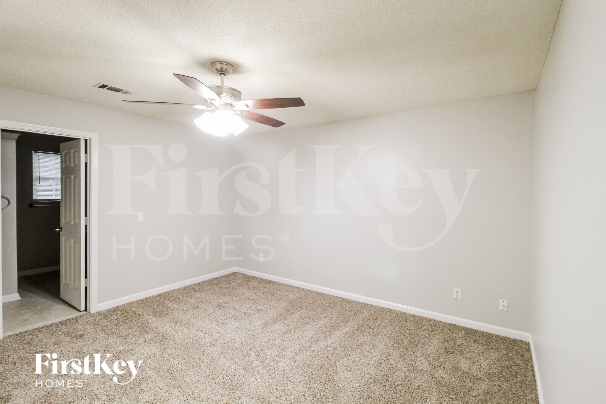 Building Photo - 3312 Westview Cove