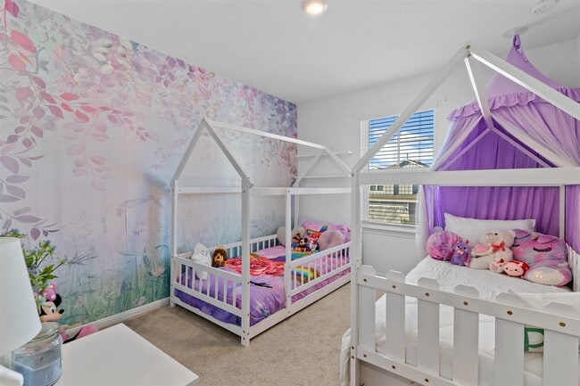 Building Photo - 19326 Sandy Woods Dr