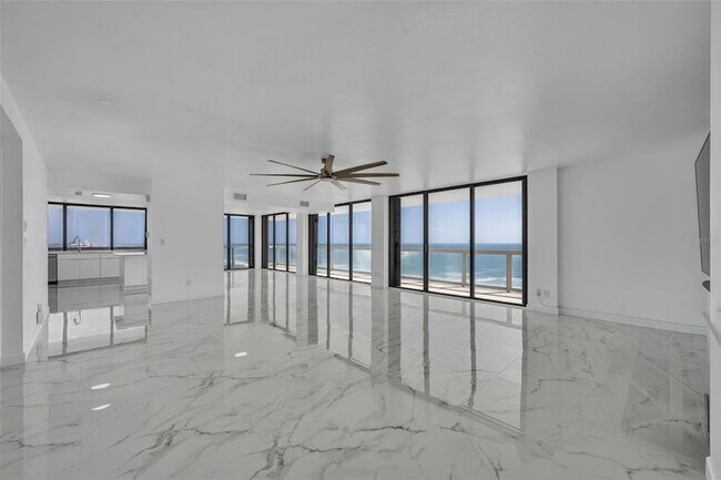Building Photo - 3000 N Atlantic Ave
