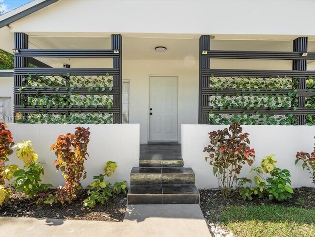 Building Photo - 6318 NW 19th Ct