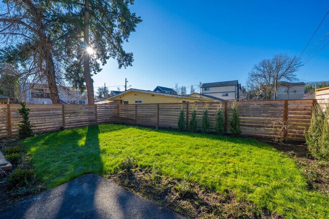 Building Photo - 7719 Renton Ave S