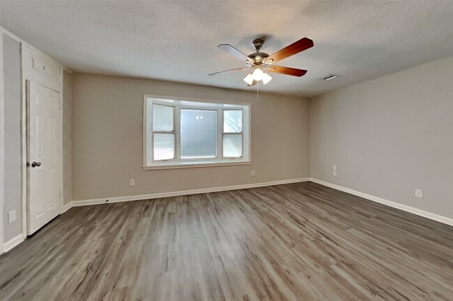 Building Photo - 14318 Ella Lee Ln