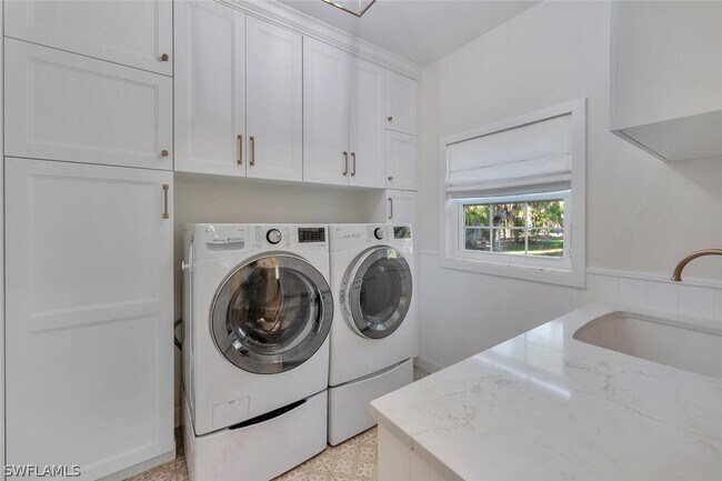 Building Photo - 3110 70th St SW