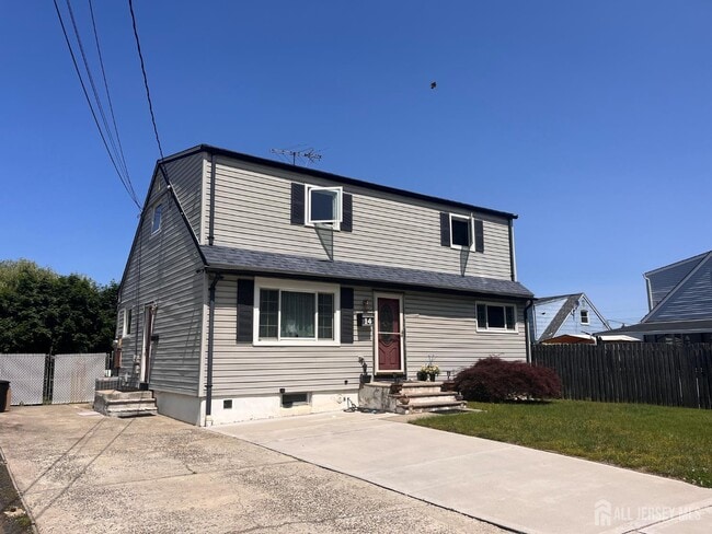 Primary Photo - 14 Barkalow St