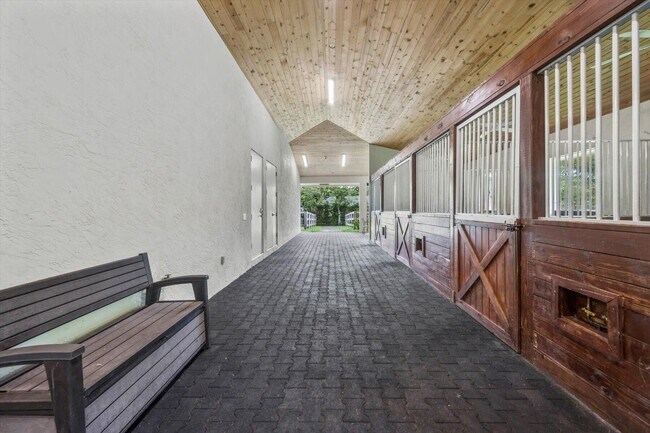 Building Photo - 2439 Appaloosa Trail