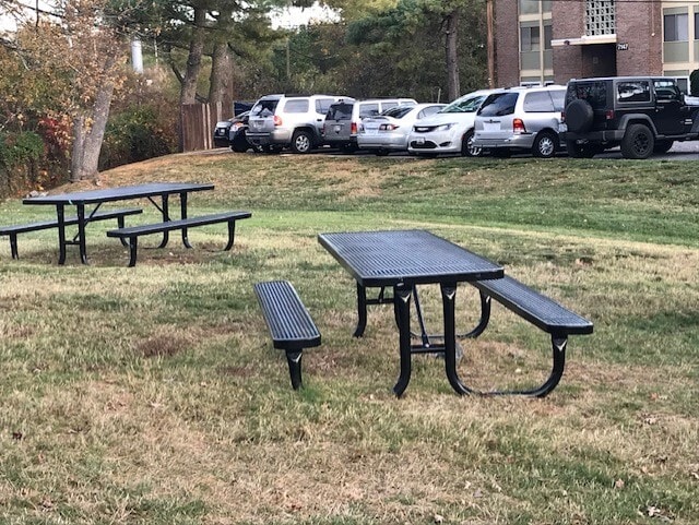 Building Photo - 7208-72C2 Donnell Pl