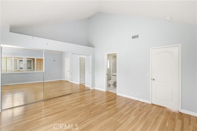 Building Photo - 37 Auburn Aisle