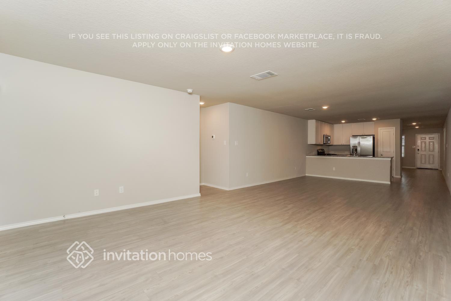 Building Photo - 10627 Varmus Dr