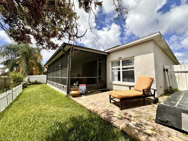 Building Photo - 4226 Waterside Pointe Cir