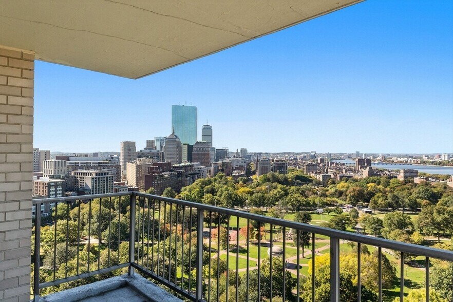 Building Photo - 151 Tremont St