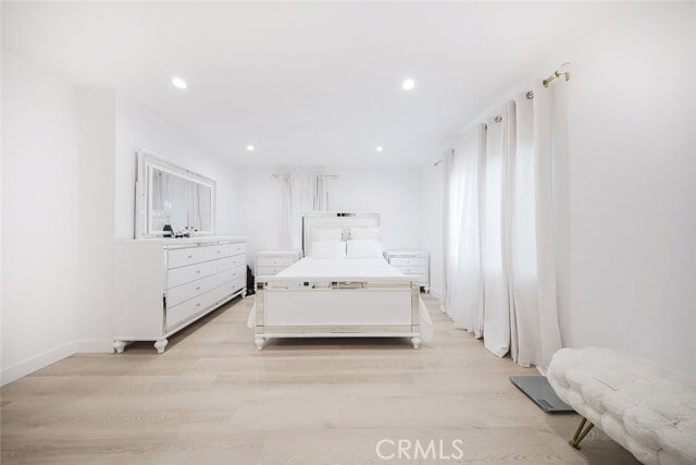 Building Photo - 7306 Farmdale Ave