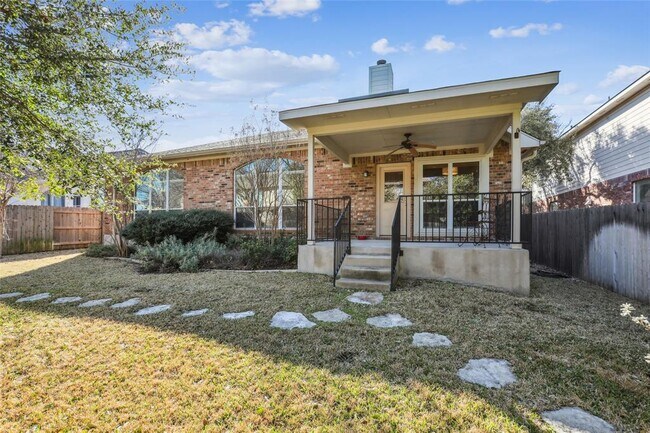 Building Photo - 3805 Pebble Ct