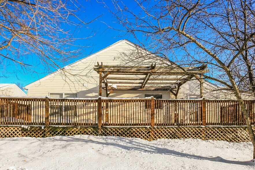 Building Photo - 9225 Concert Way