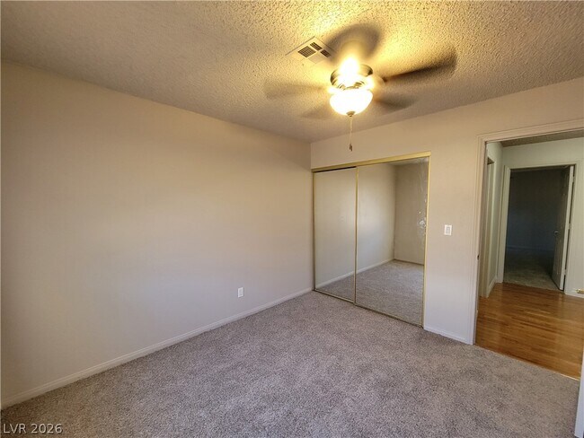Building Photo - 3319 Palmdesert Way
