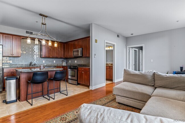 Building Photo - 1515 Lafayette Ave