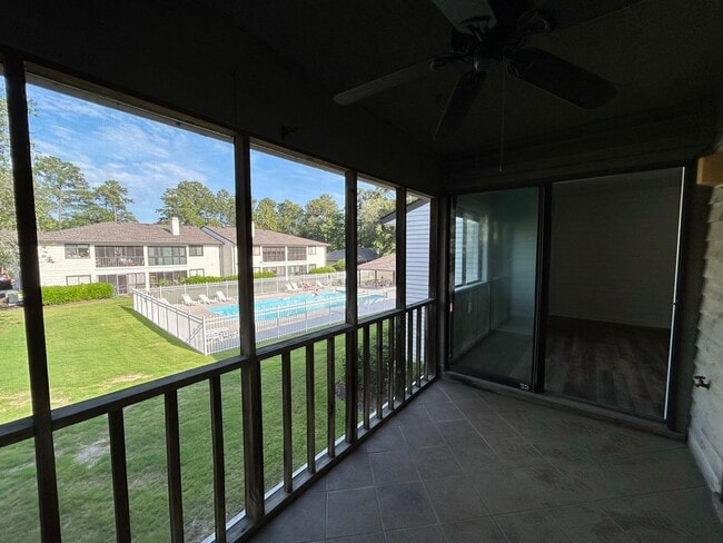 Building Photo - 2BR/2BA Condo close to Wrightsville Beach ...