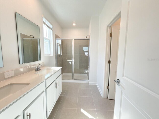 Building Photo - 2497 Spring Tune Aly