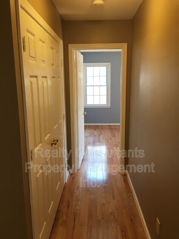Building Photo - 3310 Mill Spring Ct