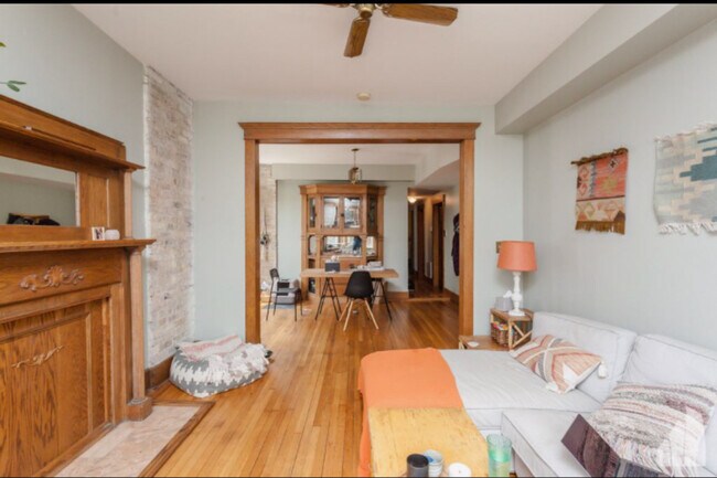 Building Photo - 1210 N Marion Ct