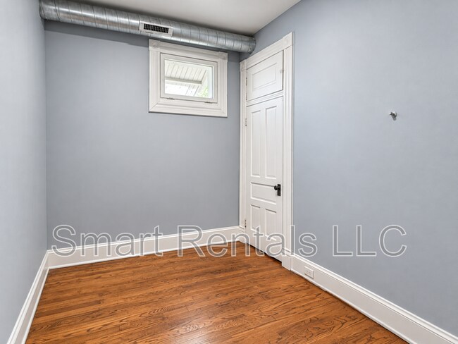 Building Photo - 3420 Dunnica Ave