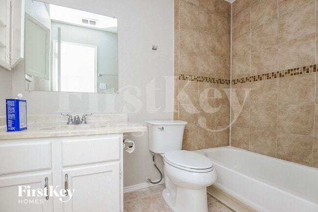 Building Photo - 1411 Springwood Dr