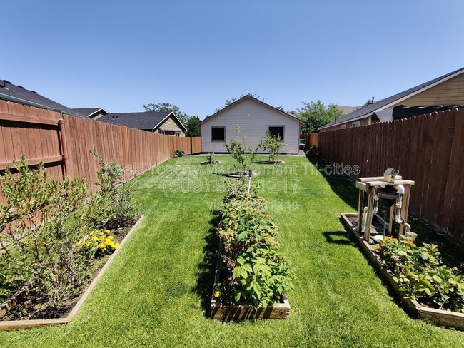 Building Photo - 502 S Florida Pl