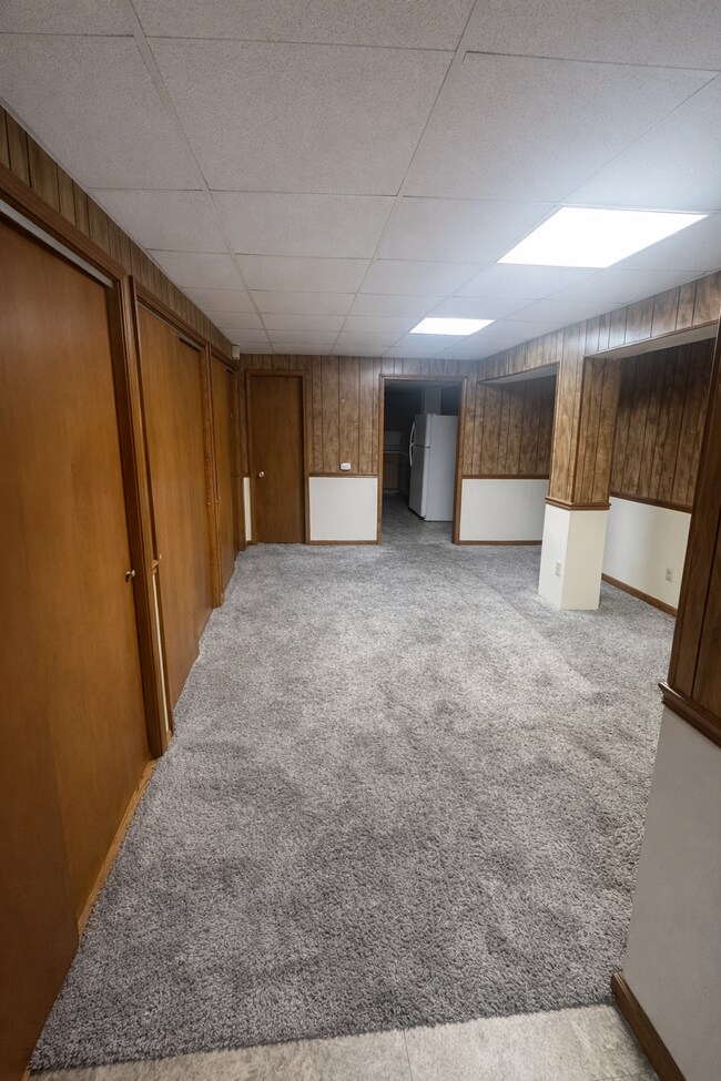 Building Photo - Plymouth