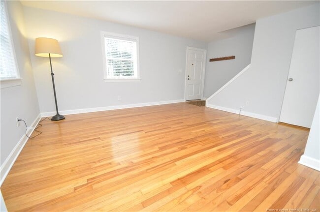 Building Photo - 1008 Nichols Dr