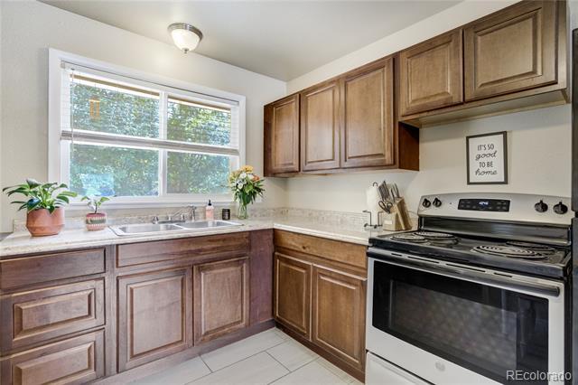 Building Photo - 257 Sherri Dr