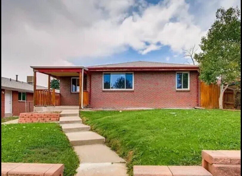 Building Photo - 925 Wolff St