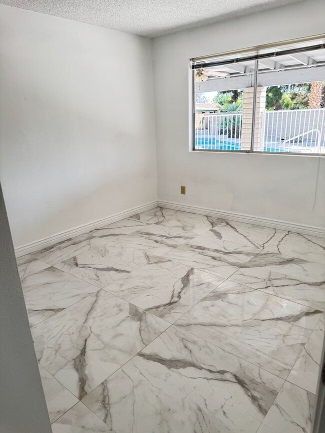 Building Photo - Dobson Ranch 4 bedroom rental