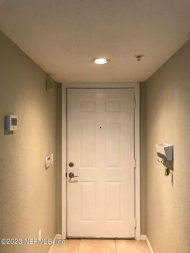 Building Photo - 420 Timberwalk Ct