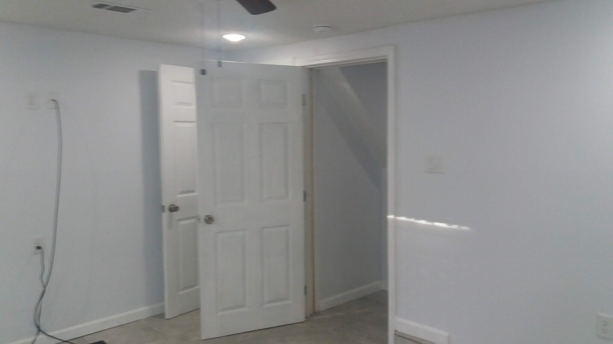 Building Photo - 3401 Belfort Ave