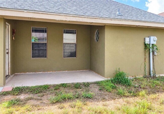 Building Photo - 3702 Marla Dr