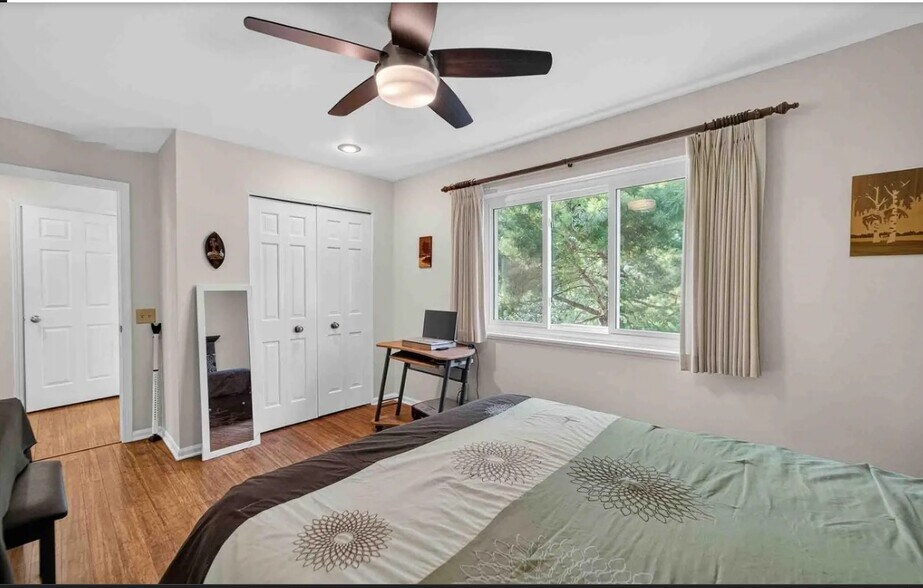 2nd Bedroom - 19 Sugar Maple Trl