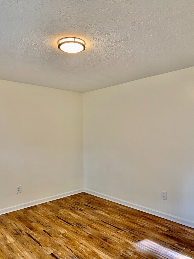 Building Photo - Hiram Rental