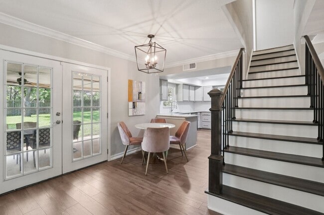 Building Photo - Beautifully Renovated Home with a Large Yard